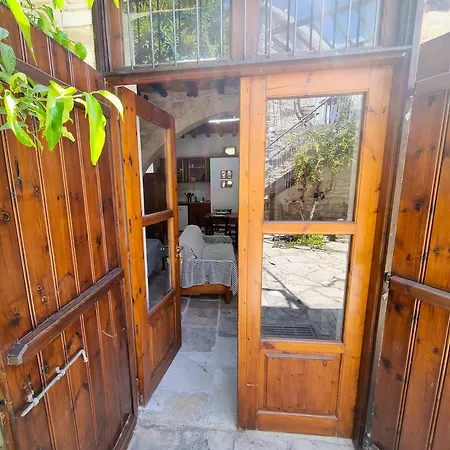 Athena's Pool Oasis Apartamento Skarinou