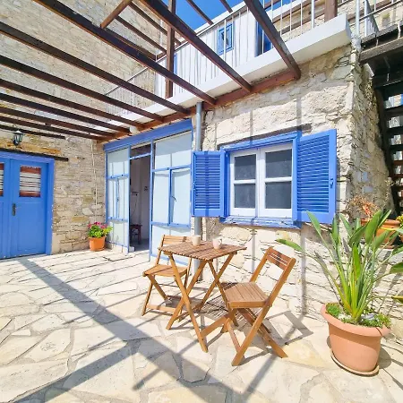 Apartment Athena's Pool Oasis