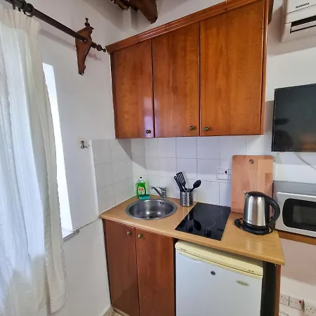 Apartament Athena's Pool Oasis *