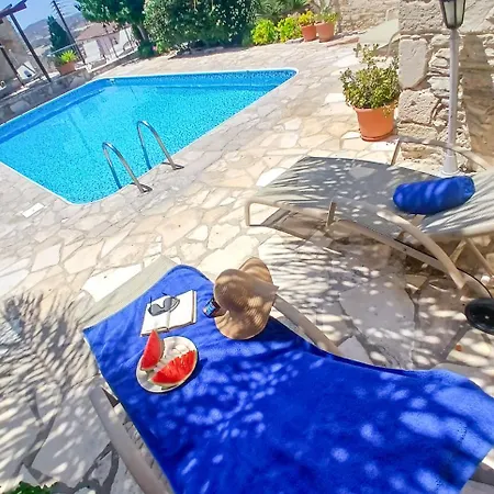 Apartment Athena's Pool Oasis *