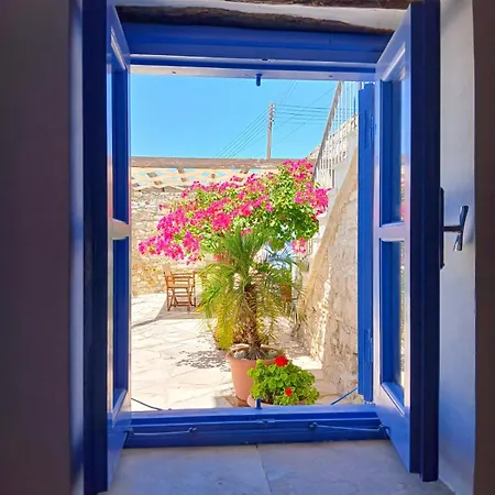 Apartment Athena's Pool Oasis Skarinou