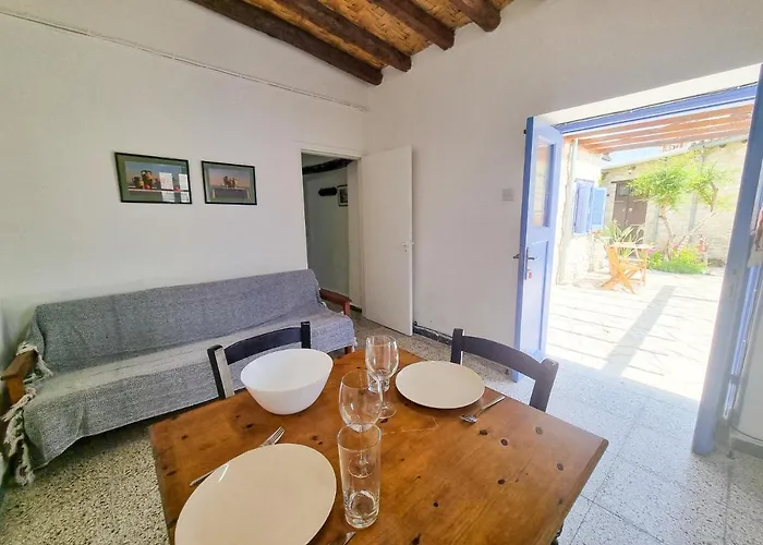 Appartement Athena's Pool Oasis *