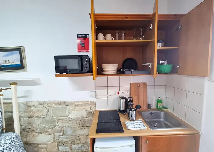 Athena's Pool Oasis Skarinou