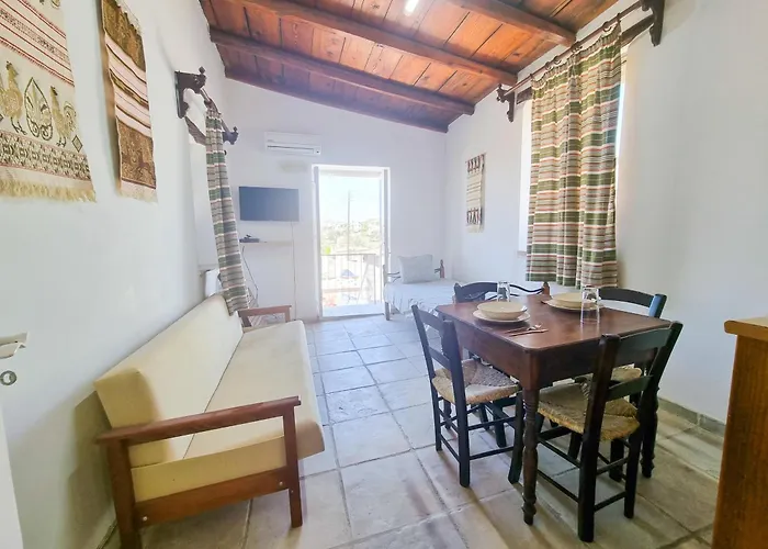 Appartement Athena's Pool Oasis