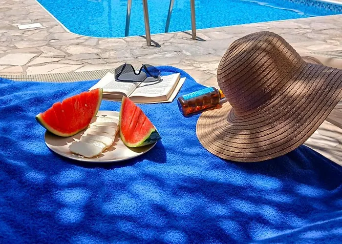 Appartement Athena's Pool Oasis *